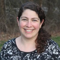 Daina Jacobson headshot